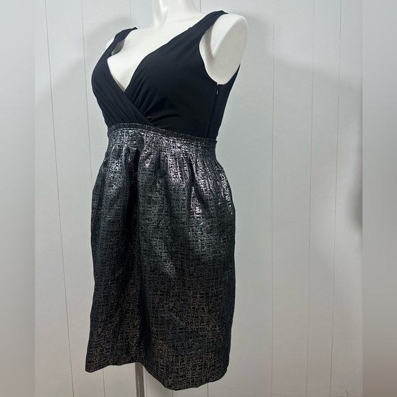 Max and Cleo black Silver Sleeveless V Neck Party Dress Sz 14 Cocktail - Picture 6 of 12